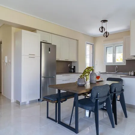 Vila Brezza Di Mare - Agios Stefanos Volos *